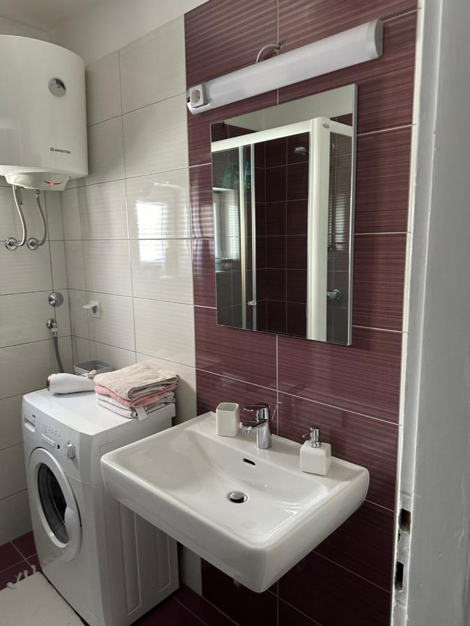 Sibenik Apartment Luaran gambar